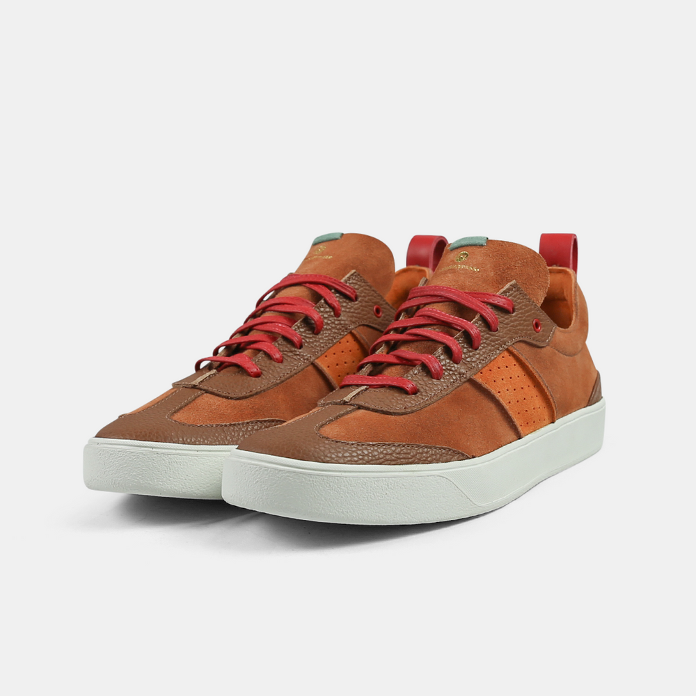 A brown men's sneaker with a lace-up closure, made from Italian leather, with a rubber cupsole quarter view