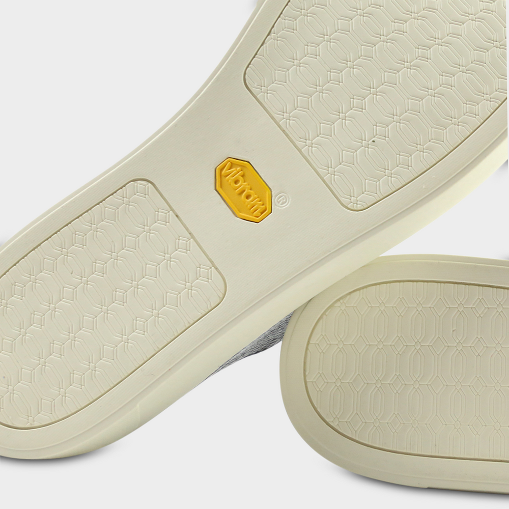 
                      
                        Rubber outsole made by Vibram
                      
                    